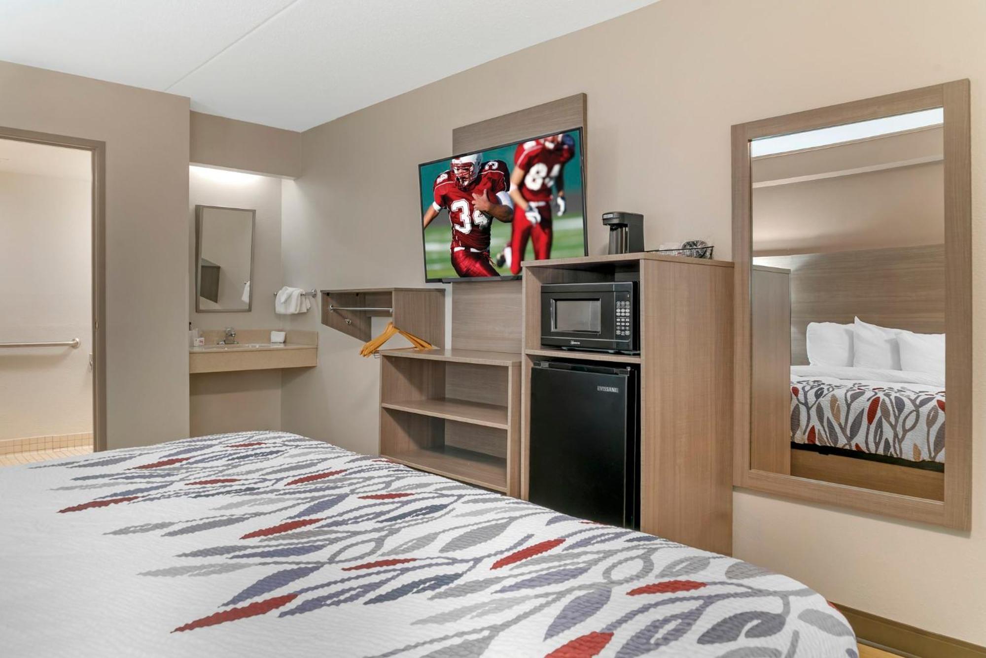 Red Roof Inn Detroit-Rochester Hills/ Auburn Hills מראה חיצוני תמונה